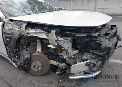 2023 BMW I7 xDrive60 z USA, uszkodzony, nr VIN WBY53EJ01PCN77765